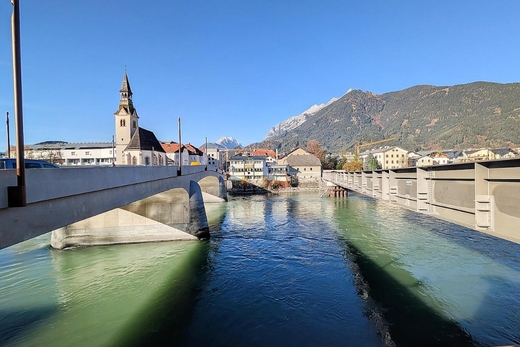 Steinbrücke ab 01.12. gesperrt - Abbau der Behelfsbrücke